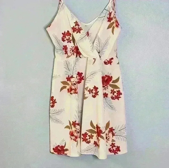 Women's summer spaghetti strap short floral dress with belt size L - Picture 1 of 10